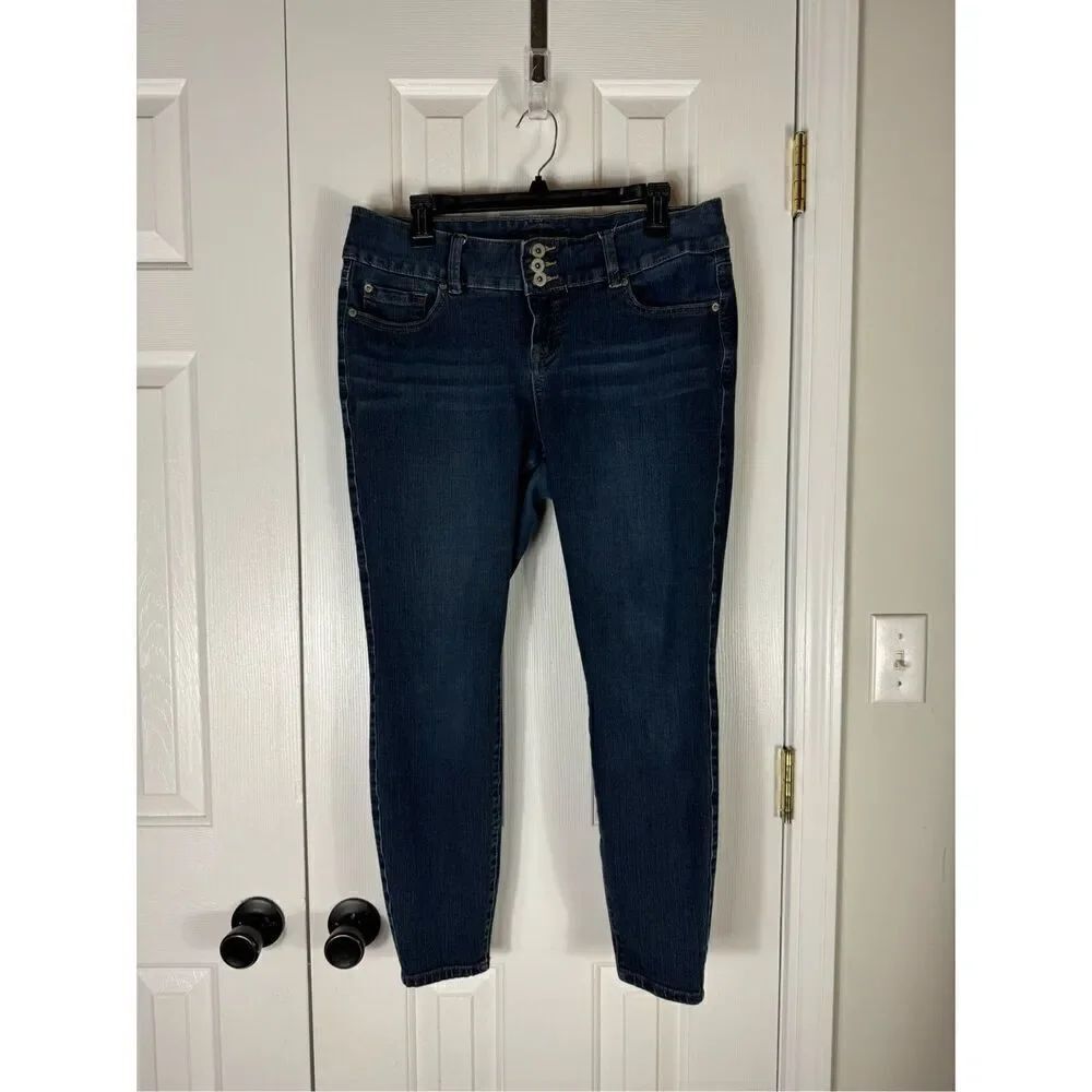 Torrid Womens Jesns Size 14R